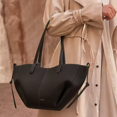 Bolsa de Ombro Feminina de Couro Classic - Moderna e Espaçosa
