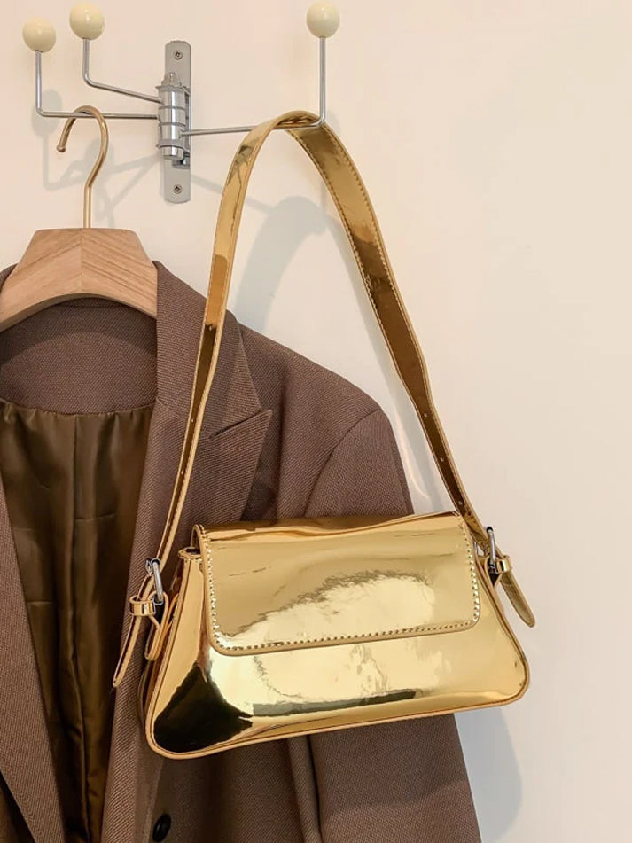 Bolsa Lizza Couro Ecológico – Elegância e Estilo para a Noite