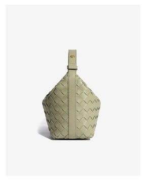 Bolsa feminina baguete Trançada Noemi – Elegância e Estilo Artesanal