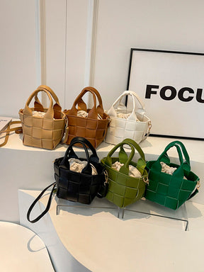 Bolsa Tami Couro Ecológico | Bolsa Feminina Tiracolo Pequena e Elegante